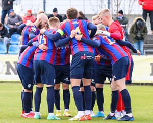 LEIKNIR 1-4 ÍBV